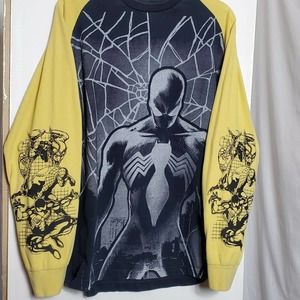 Marvel t-shirt Black Spiderman long sleeve comic front & sleeve print